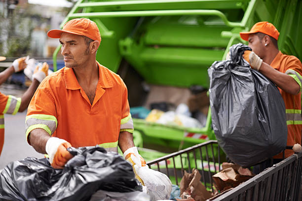 Best Garage Cleanout  in Sabetha, KS